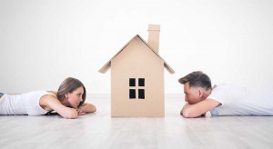 young-couple-dream-home-first-buyer